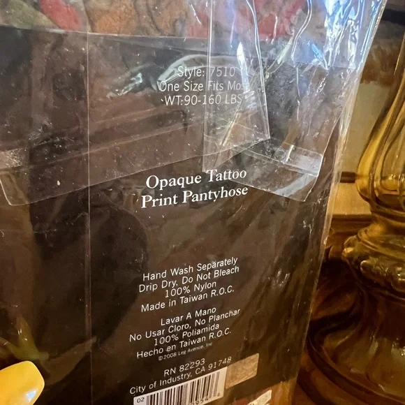 New! Deadstock 90’s Opaque Tattoo Print Tights - Picture 4 of 6